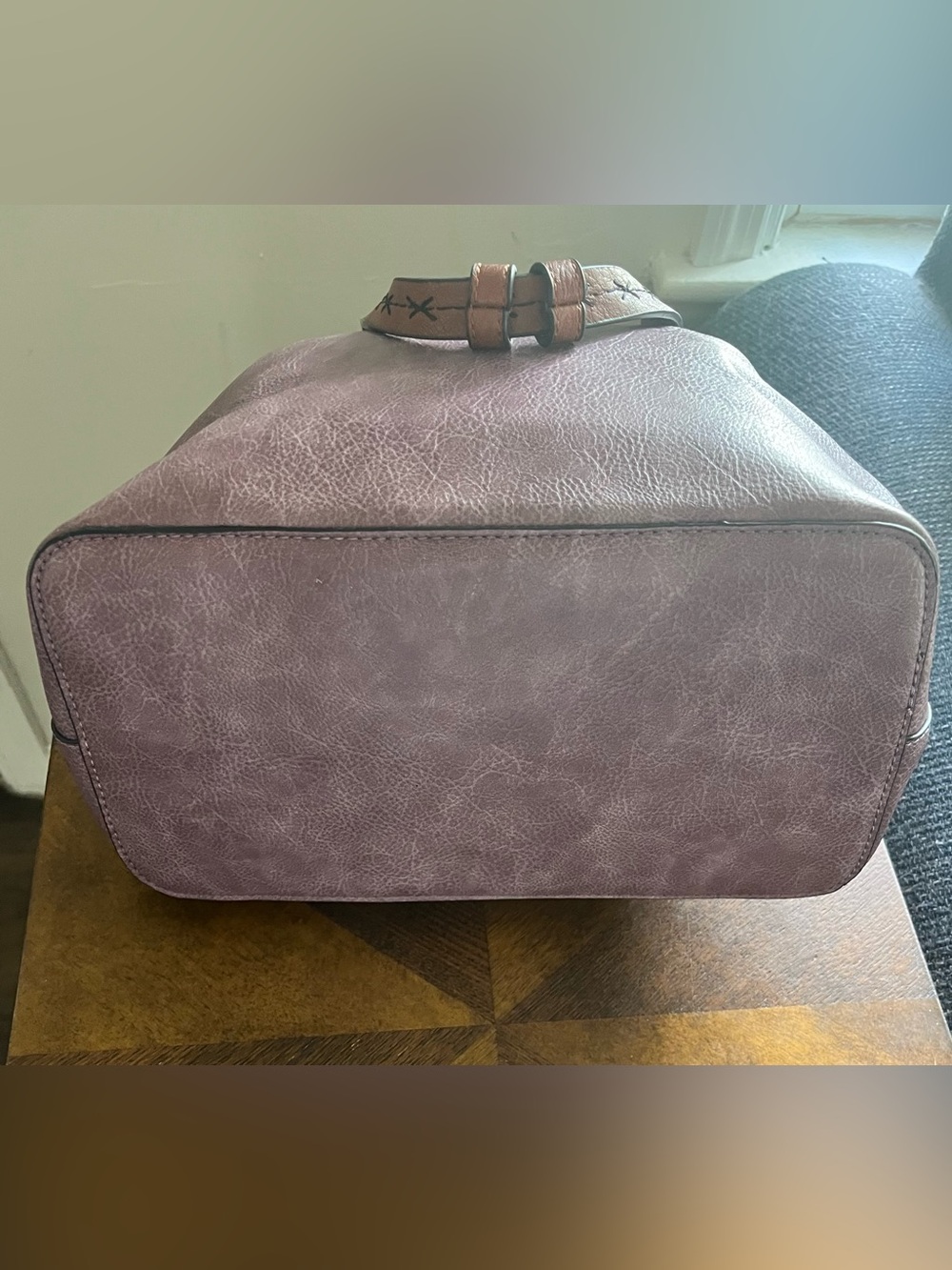 Dusty Mauve Shoulder Tote with Brown Accent Straps - Picture 5 of 7